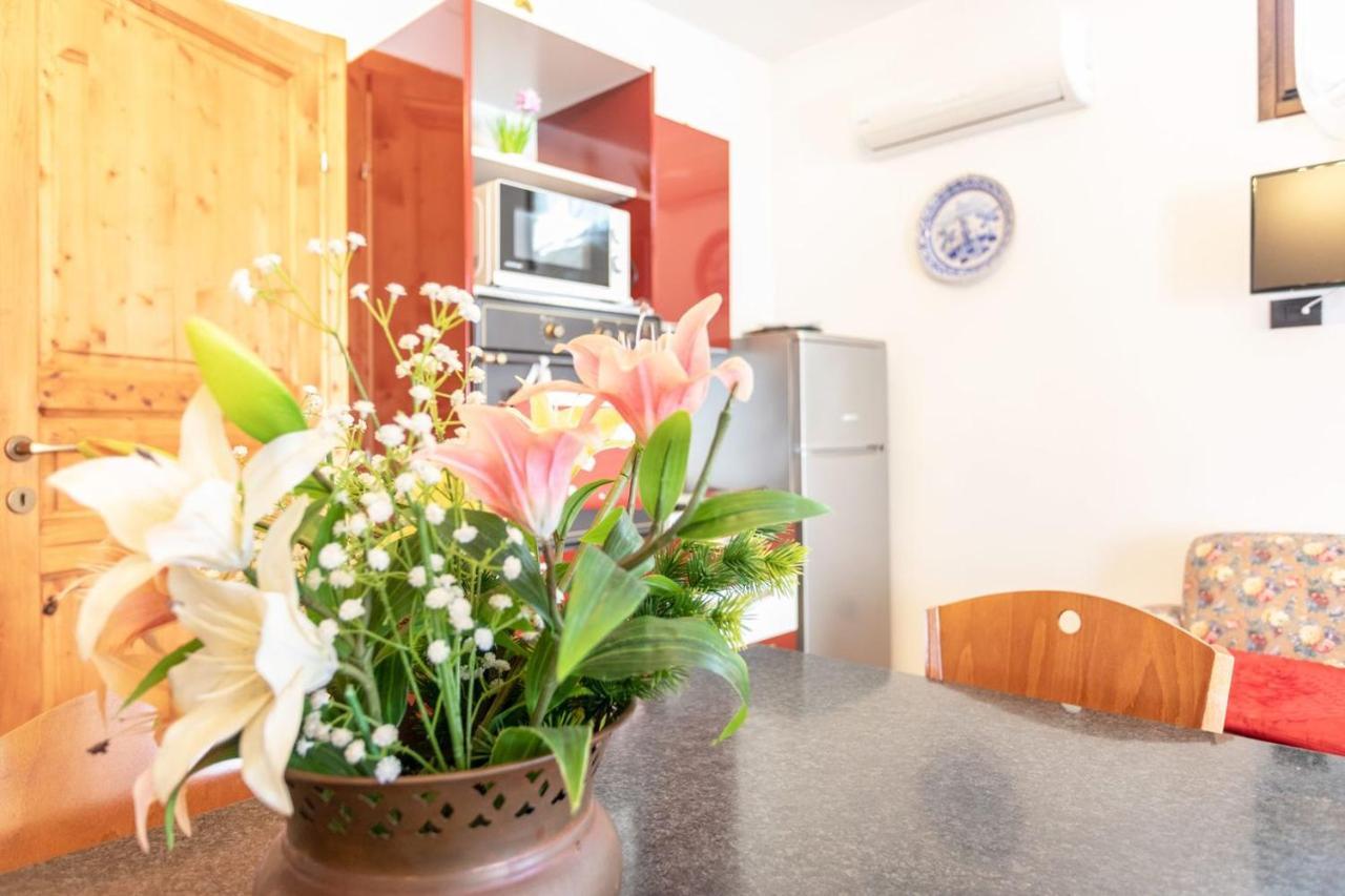 Villa Stracca Con Ampio Spazio Esterno Capilungo エクステリア 写真