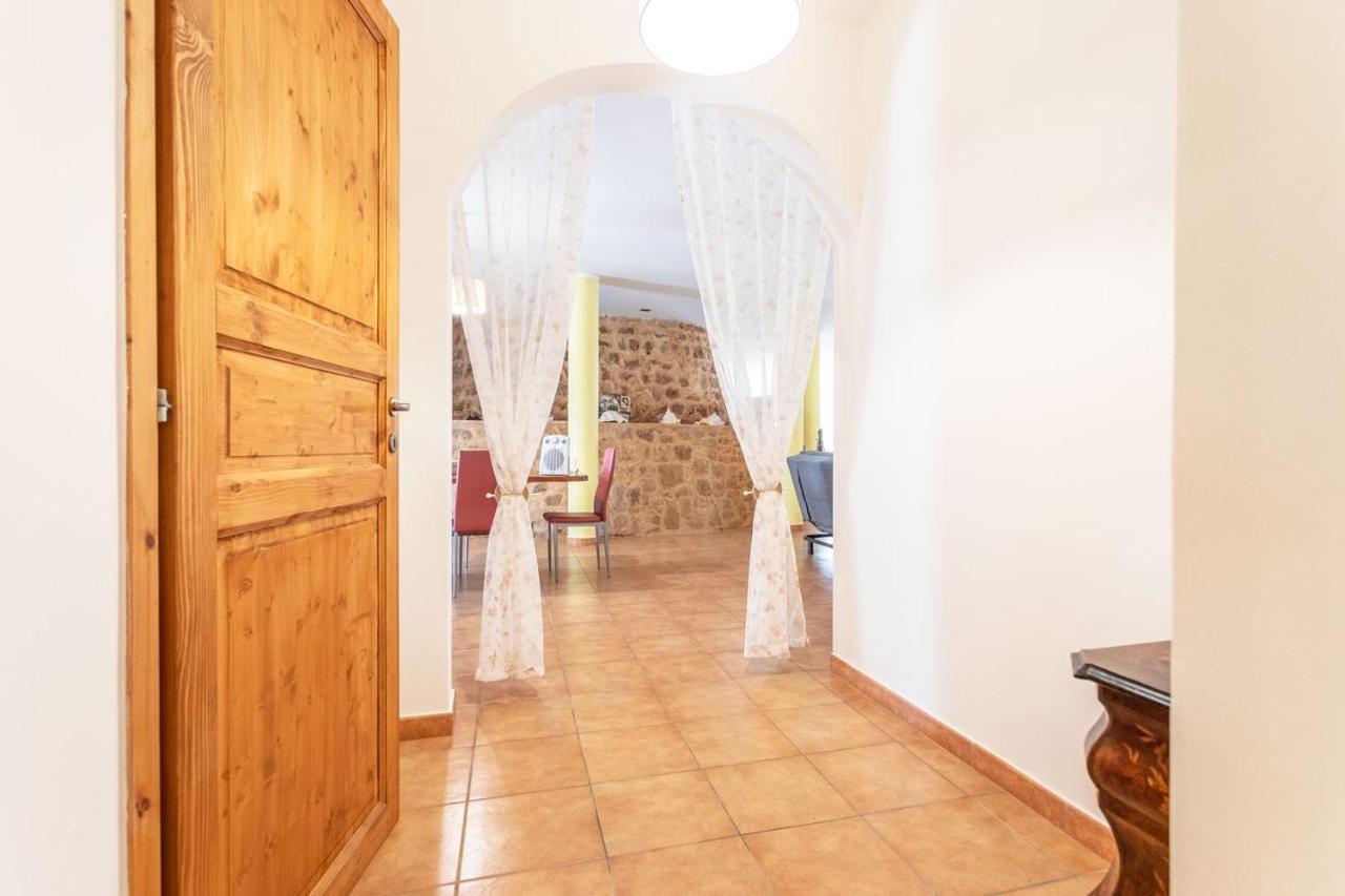 Villa Stracca Con Ampio Spazio Esterno Capilungo エクステリア 写真