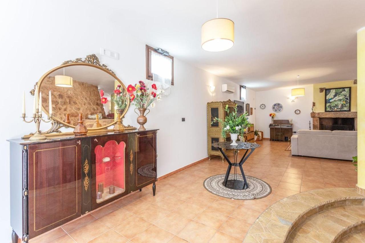 Villa Stracca Con Ampio Spazio Esterno Capilungo エクステリア 写真